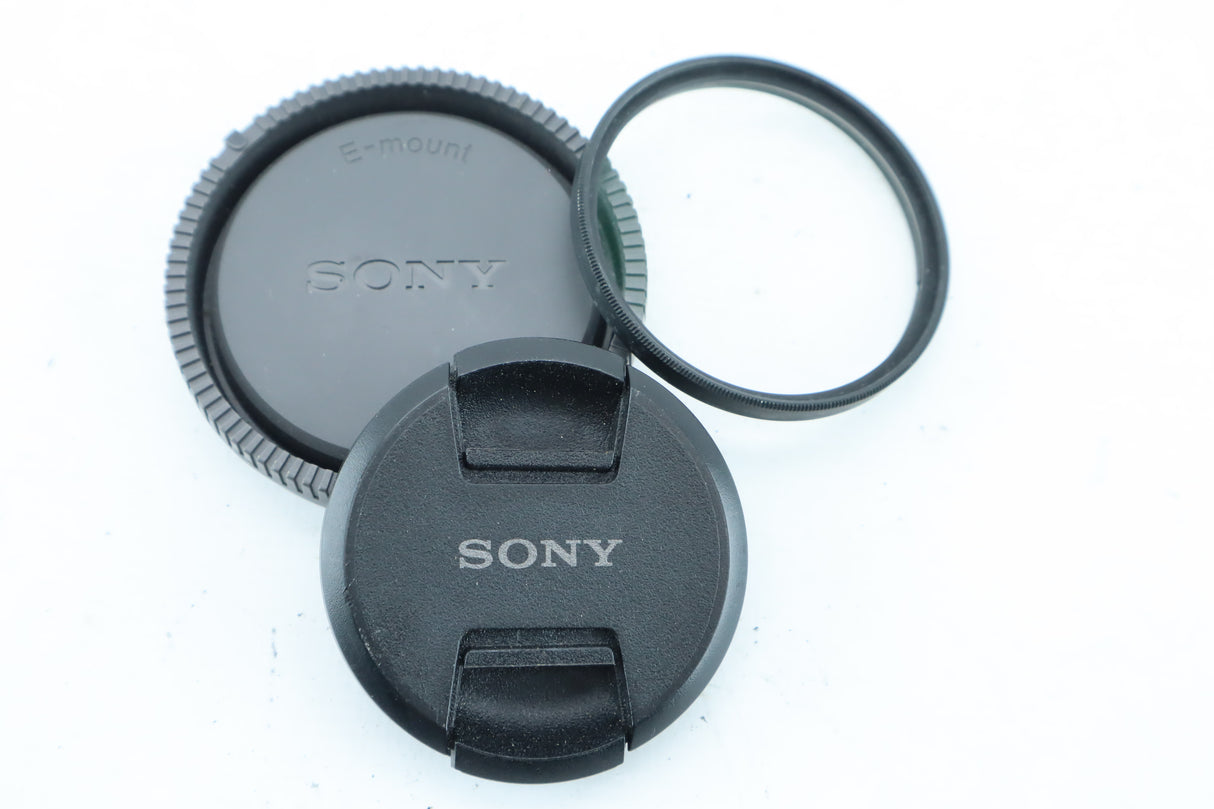 Sony E 55-210mm f/4.5-6.3 OSS