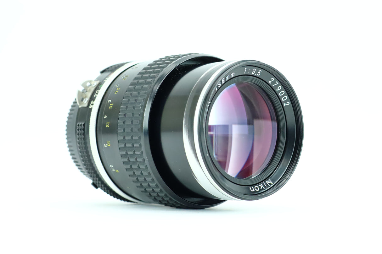 Nikon Nikkor 135mm 1:3,5 für Nikon F