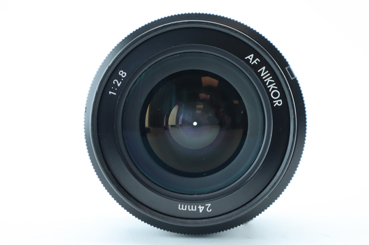 Nikon AF Nikkor 24mm 2,8