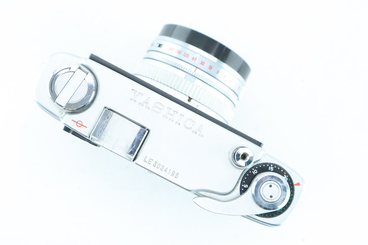 Yashica EE with Yahinon 2,8/4,5cm
