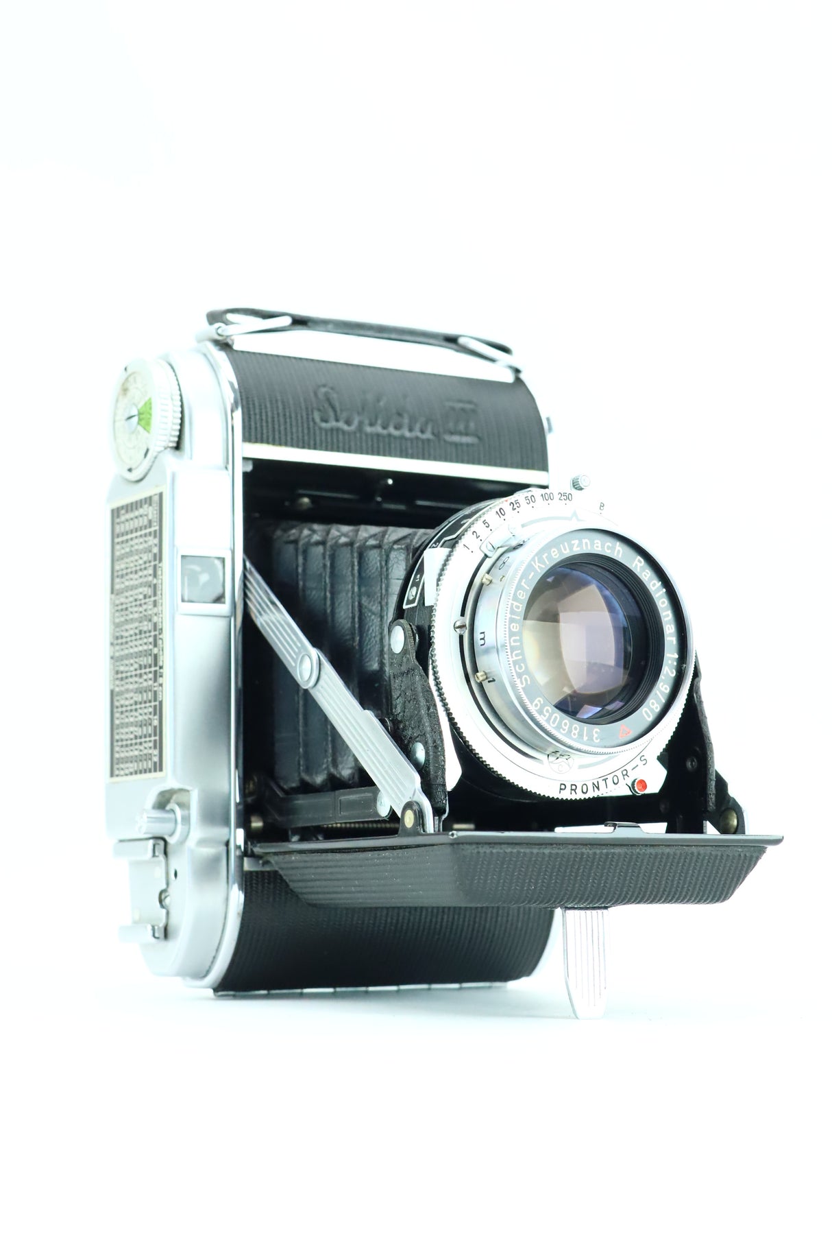 Franka Solida III avec Schneider-Kreuznach Radionar 1:2.9/80