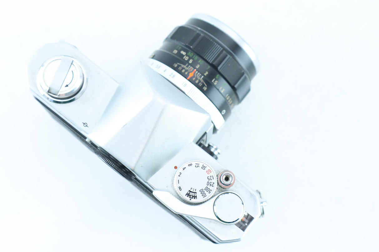 Fujica ST701 with Fujinon 1,8/55mm