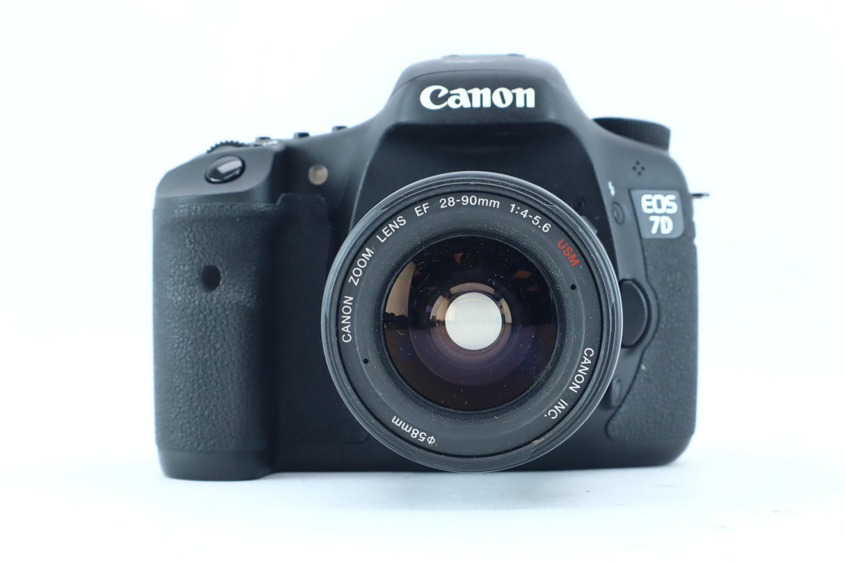 Canon EOS 7D with Canon EF 28–90mm f/4–5.6 Zoom Lens