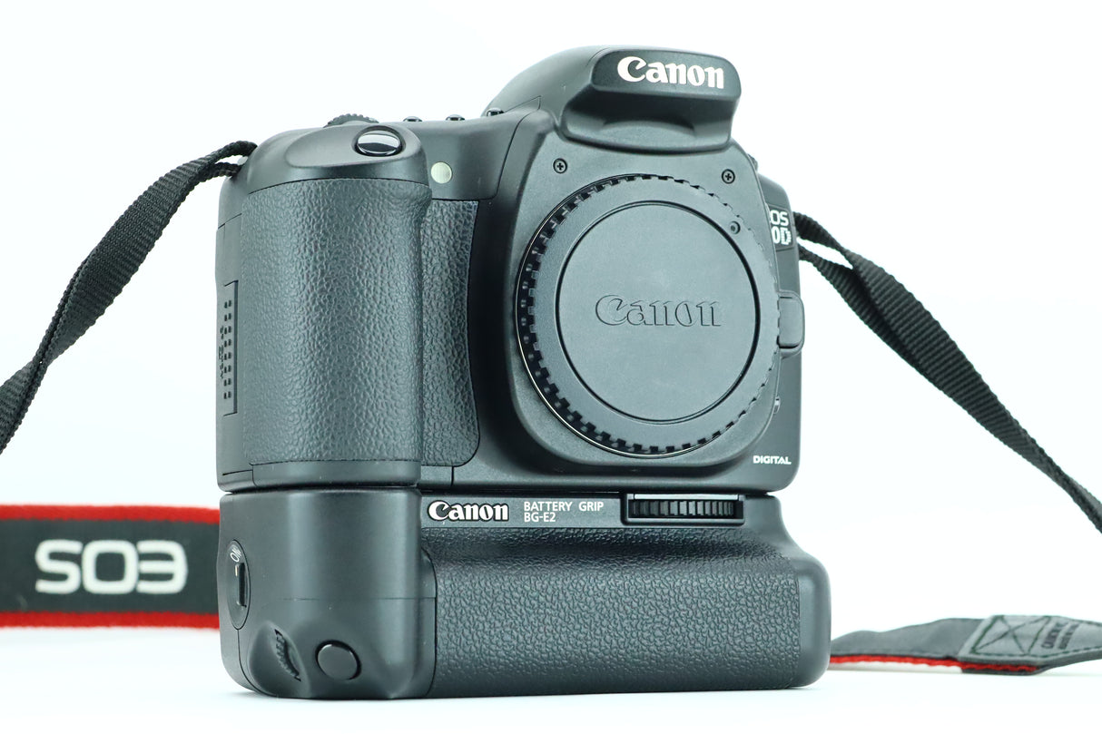 Canon EOS 20D with Canon Battery-Grip BG-E2