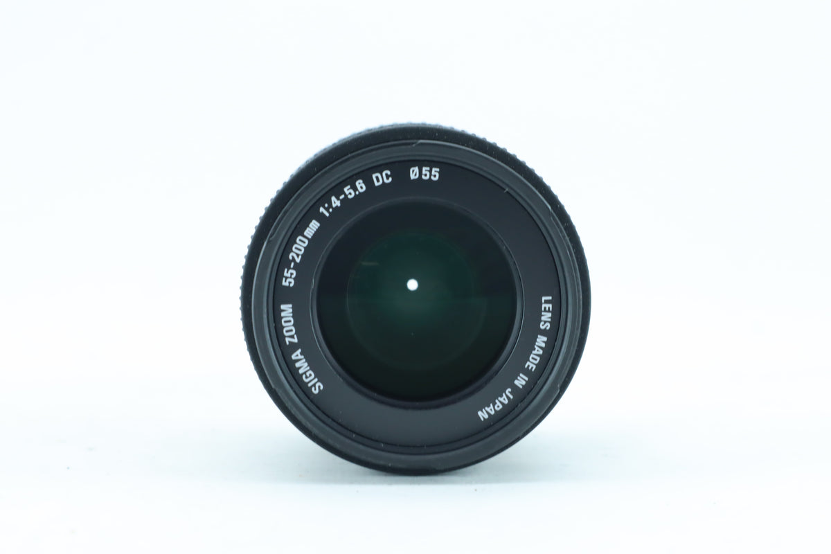 Sigma 55-200mm f/4-5.6 DC