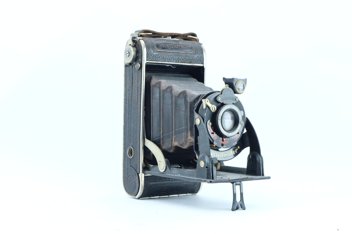 Voigtländer Folding Camera with Voigtar Anastigmat 1:6.3