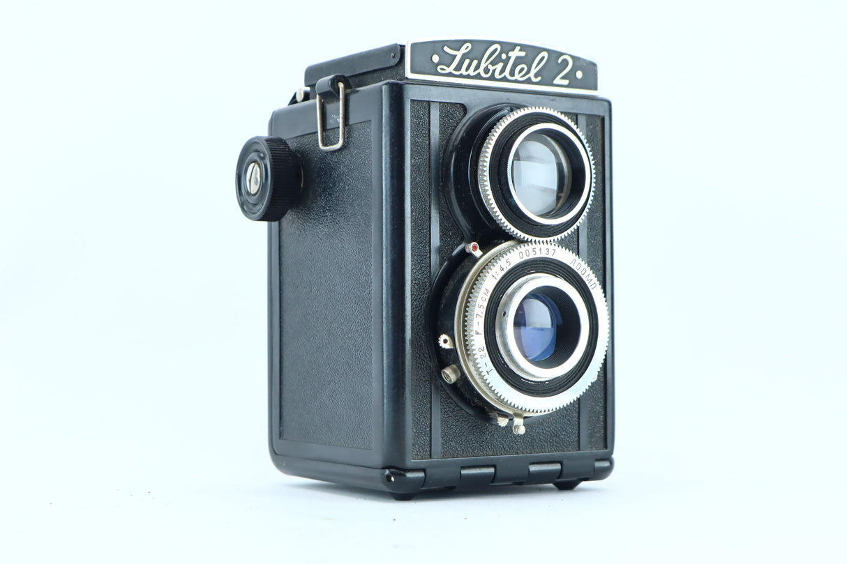 Lubitel 2 with T-22 75mm f/4.5 Lenses (Serial: 005137)