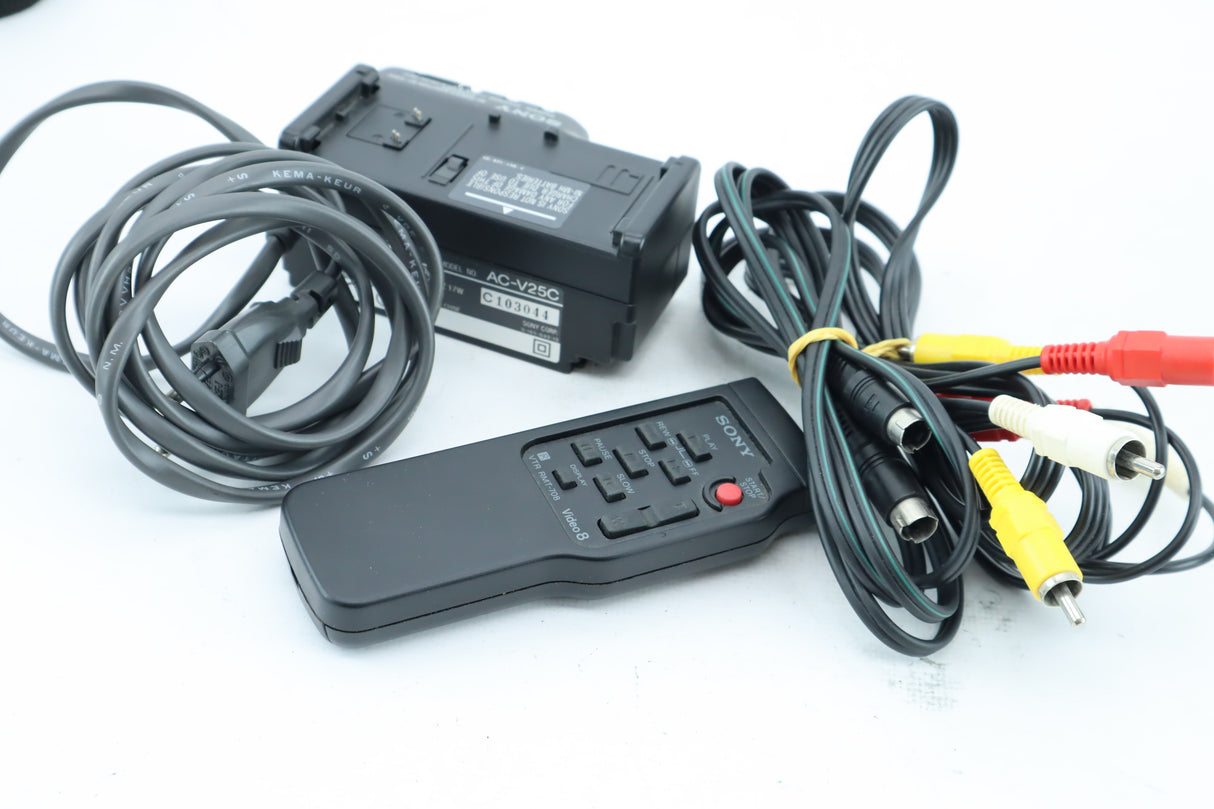 Sony Handycam Video Hi8 CCD-TR780E PAL