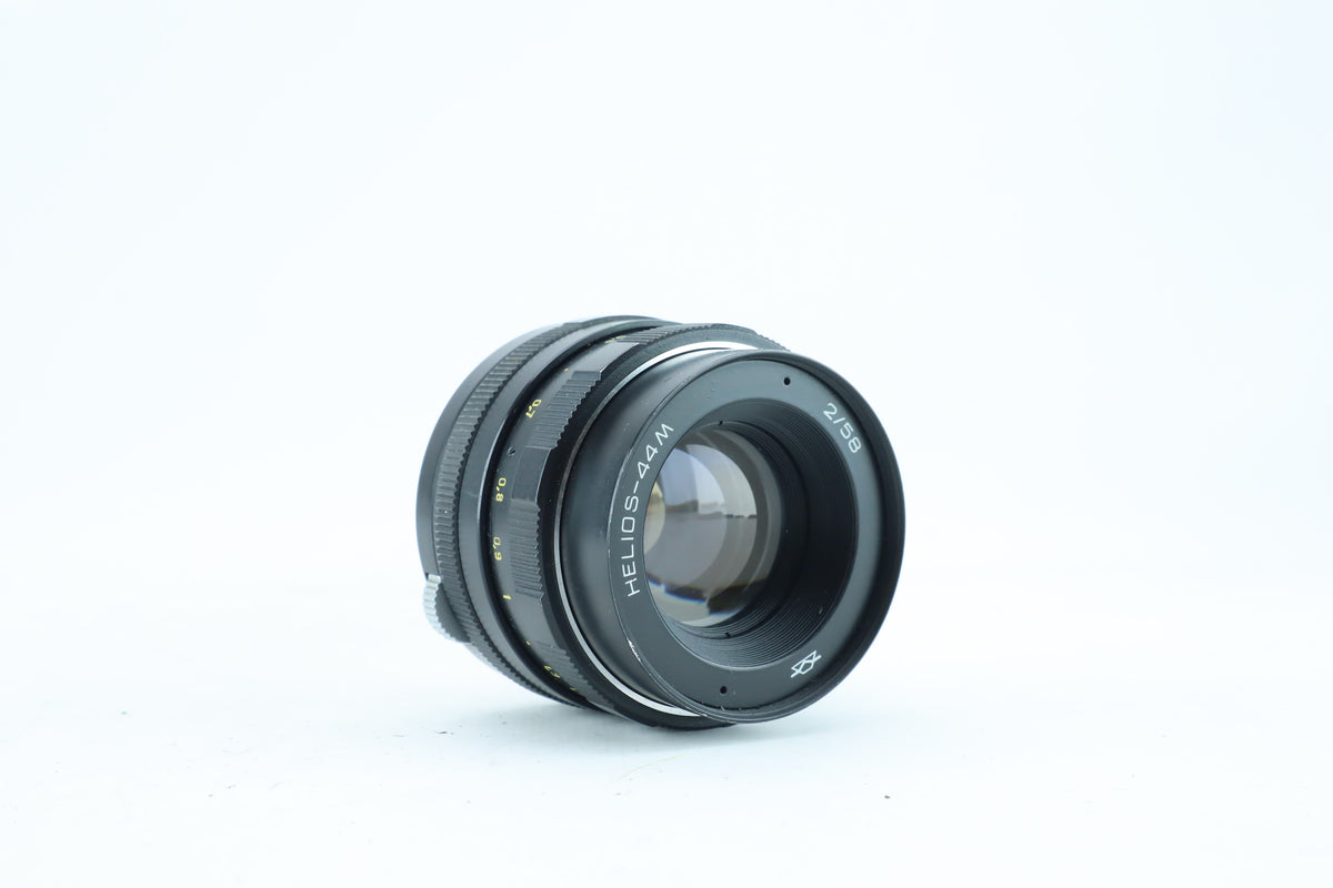 Helios 44M 58mm f/2