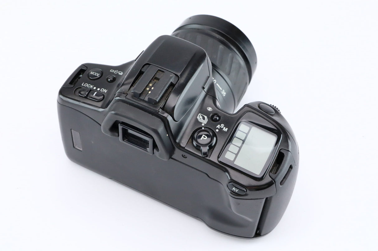 Minolta Dynax 500si | 35-80mm 1:4-5.6