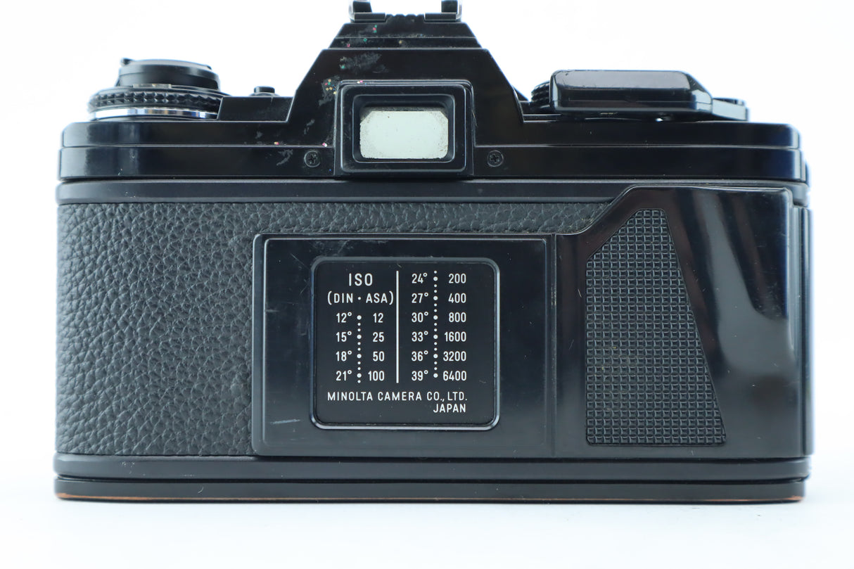 Minolta X-700 with MD Rokkor 50mm 1,7