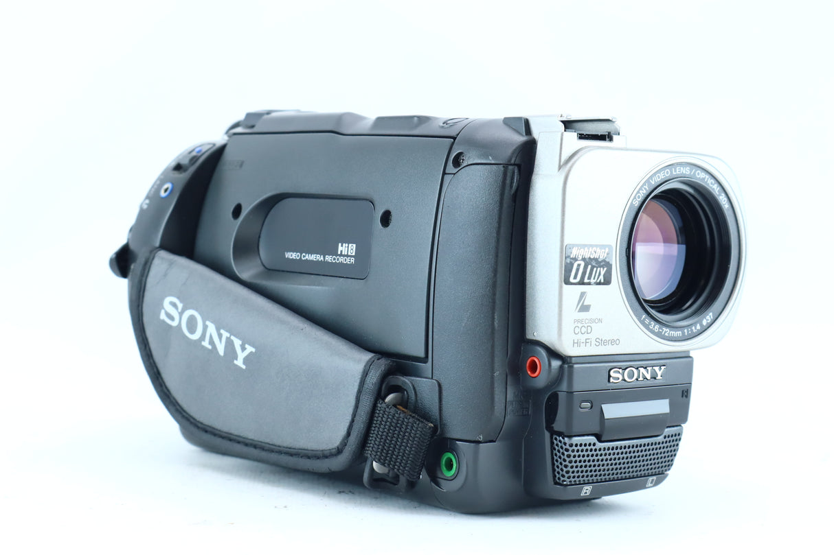 Sony Video Camera Recorder with 20× Optical Zoom 3.6–72mm f/1.4