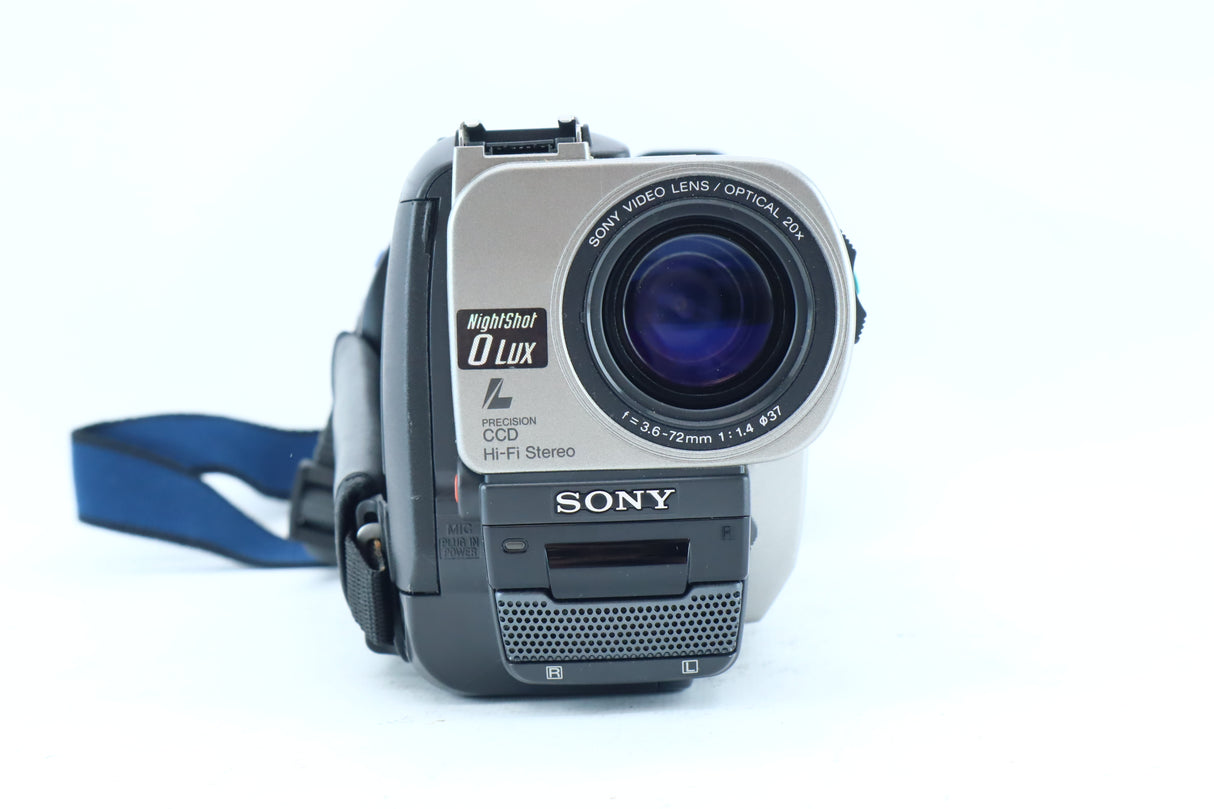 Sony Video Camera Recorder with 20× Optical Zoom 3.6–72mm f/1.4