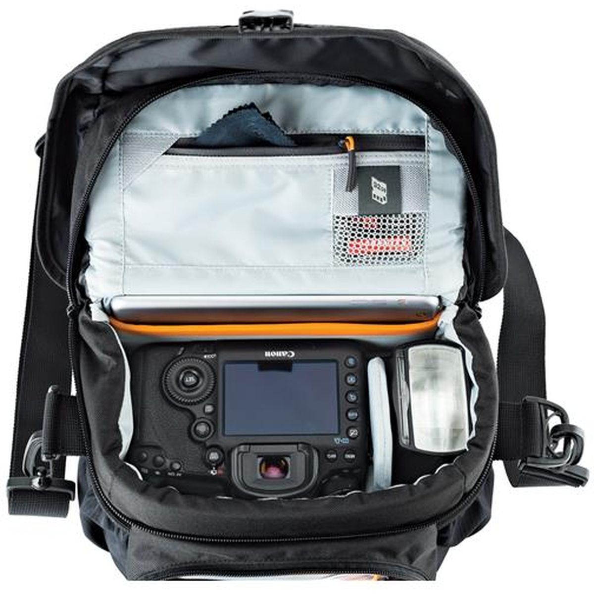 Lowepro Nova 170 AW II Black