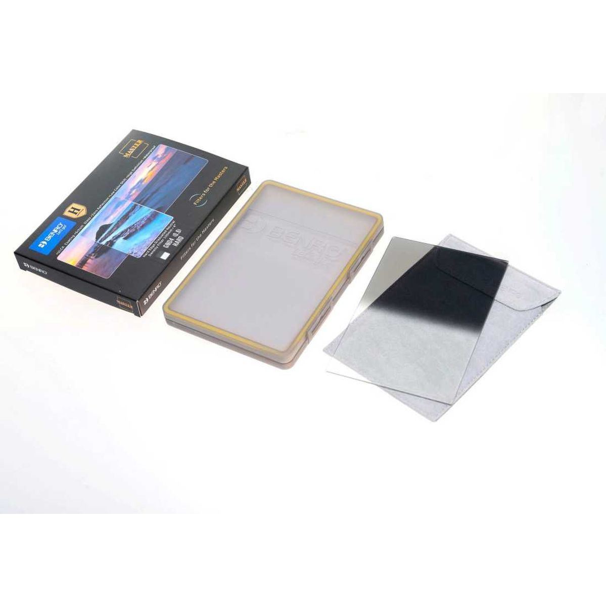 Benro Master Glass Filter 100x150mm Hard-Edged GND4 (0.6)