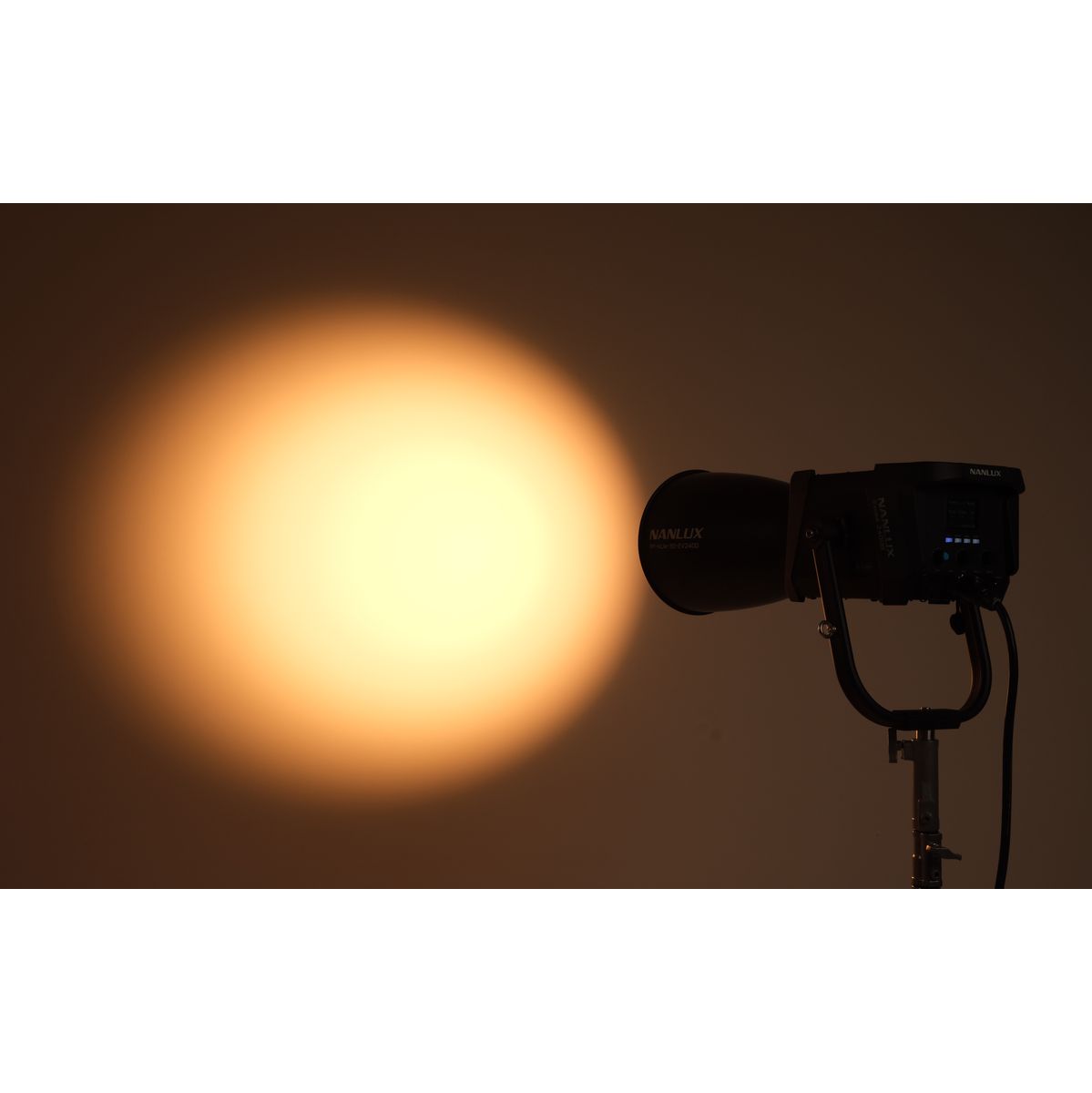 Nanlux NL Mount Reflector 30 Degrees For Evoke 2400B - image 2 of 5