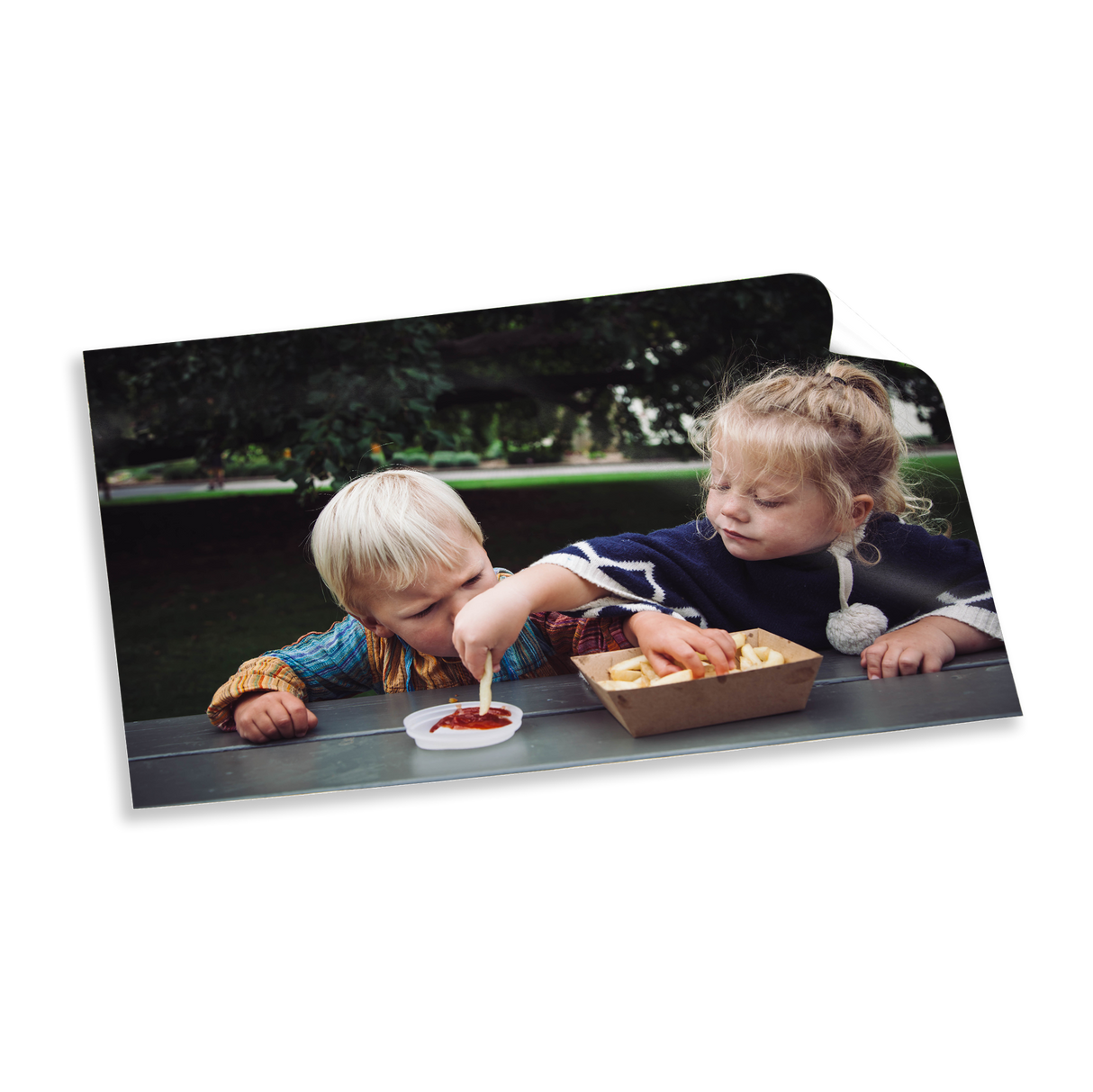 الملصقات لامعة