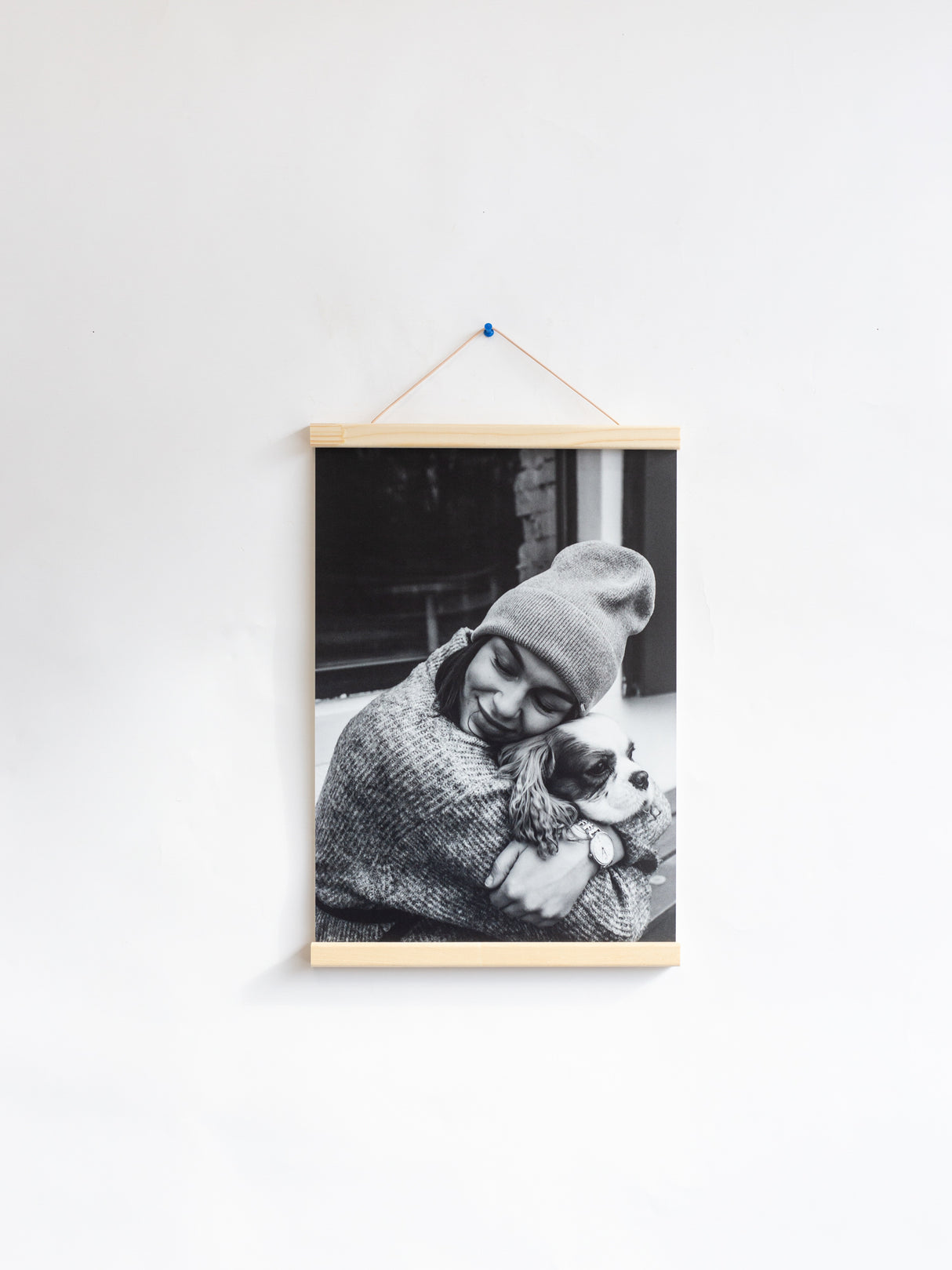 ملصق مع حصيرة تعليق للملصق