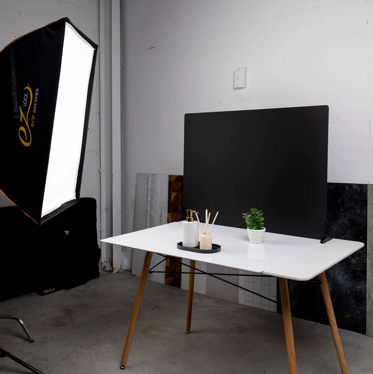 V-Flat World Black Gloss/Black Matte - XL