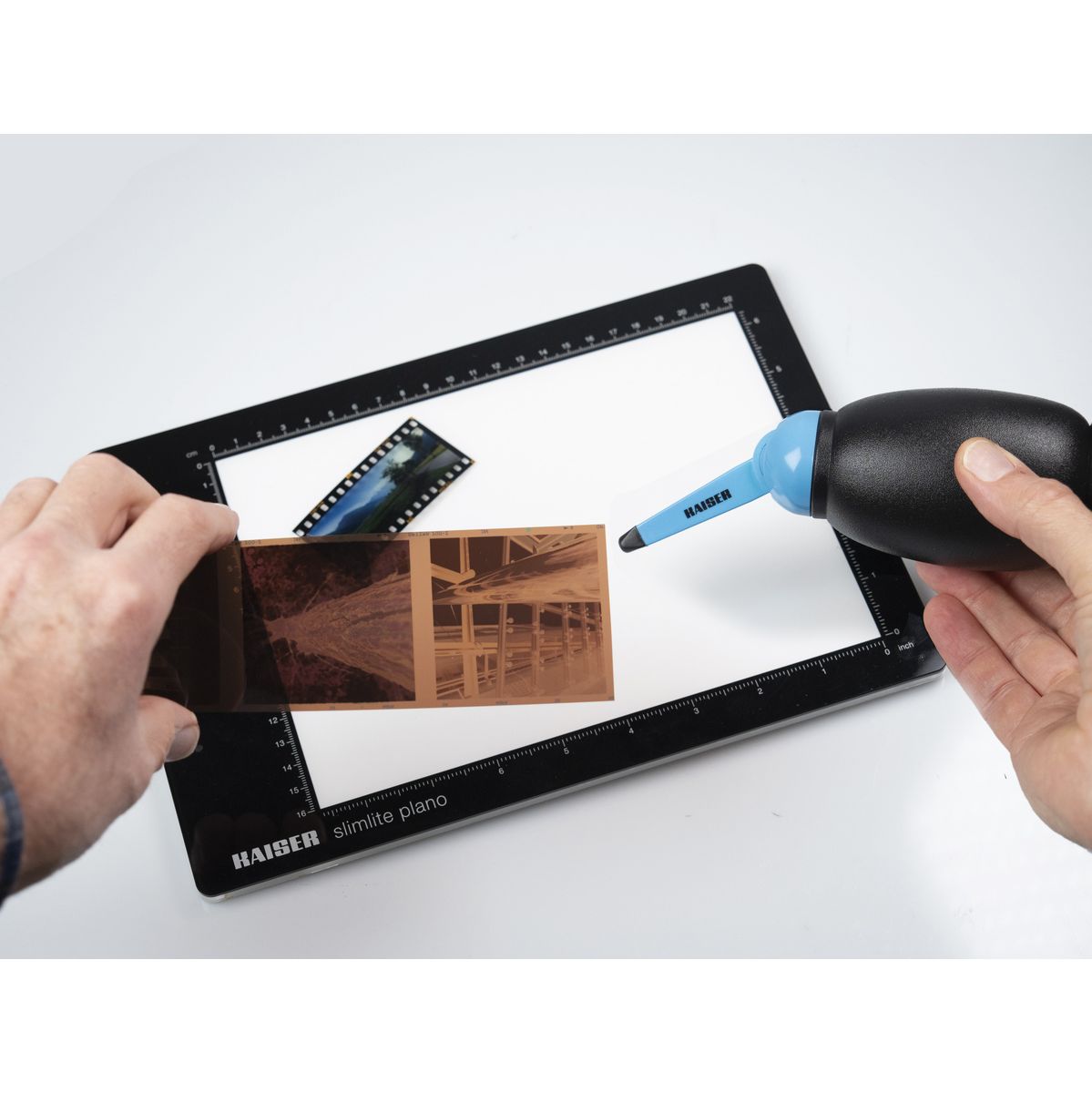 Kaiser Typhoon Swing Silicone Blower - image 3 of 5