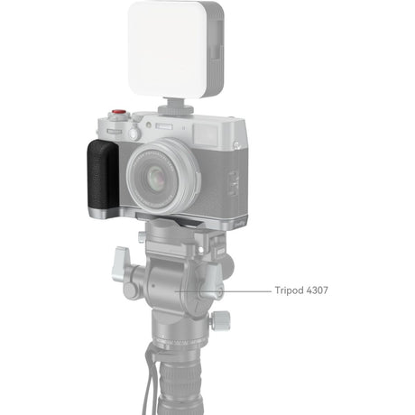 SmallRig 4555B L-Shape Mount Plate w/ Handle For Fujifilm X100VI / X100V Silver - image 2 of 5
