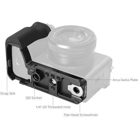 SmallRig 5061 L-Shape Mount Plate w/ Silicone Handle For Sony Alpha 6700 - image 3 of 5
