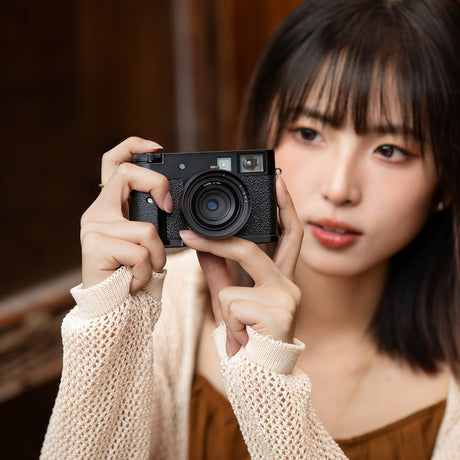SmallRig 5216 L-Shaped Mount Plate w/ Silicone Handle For Fujifilm X Half Silver - image 5 of 5