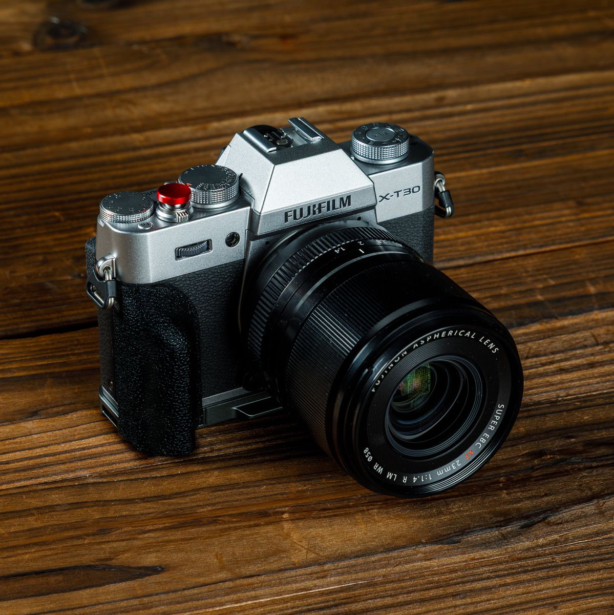 SmallRig 5665 L-Shaped Mount Plate w/ Silicone Handle Fujifilm X-T30 (Charcoal) - image 2 of 5
