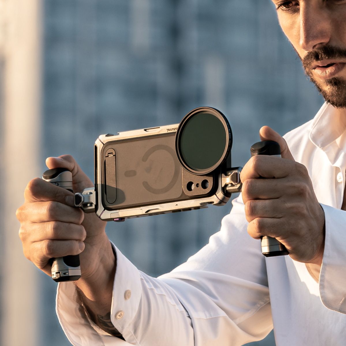 SmallRig 5585 Megatron Edition Mobile Dual Handheld Kit For iPhone 17 Pro