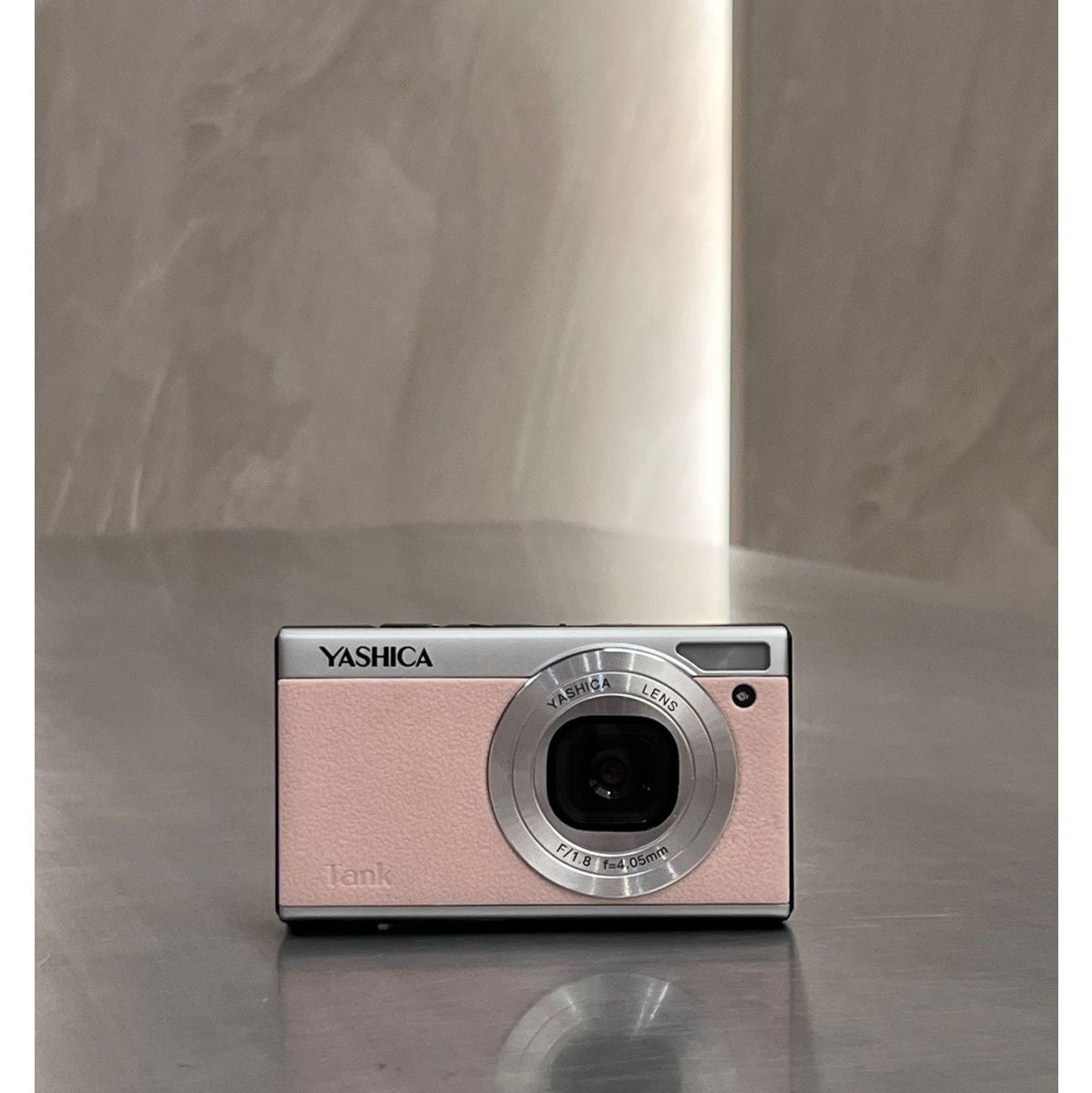 Yashica Tank Compact Pink Marshmallow (13MP) - image 5 of 5
