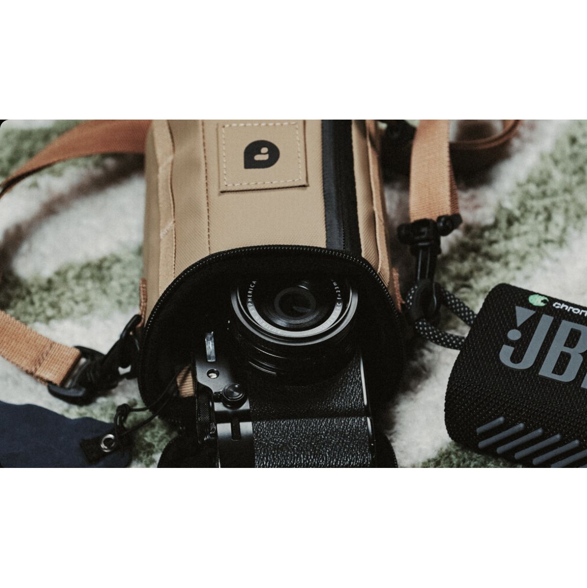 PolarPro Roadrunner 1l Case - Desert - image 3 of 5