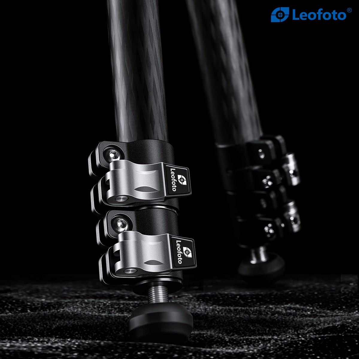 Leofoto LVM-323C Flip Lock Carbon Fiber Tripod - image 2 of 5