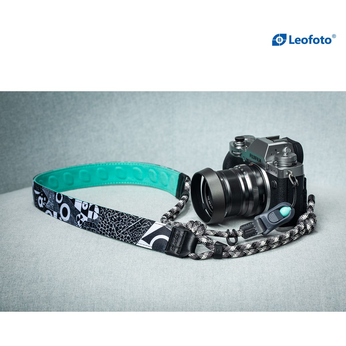 Leofoto Camera Strap - Black & White