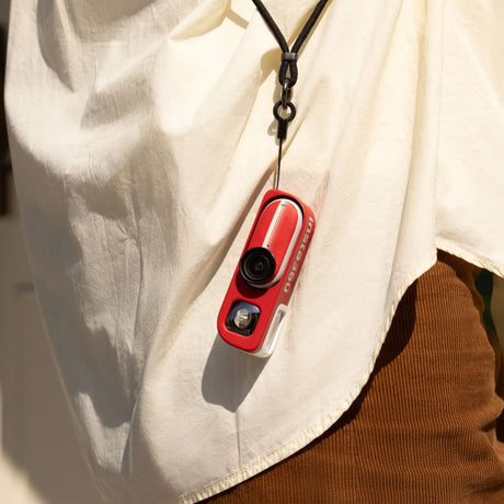 Insta360 Go 3S Retro Viewfinder (Classic Red) - image 2 of 5