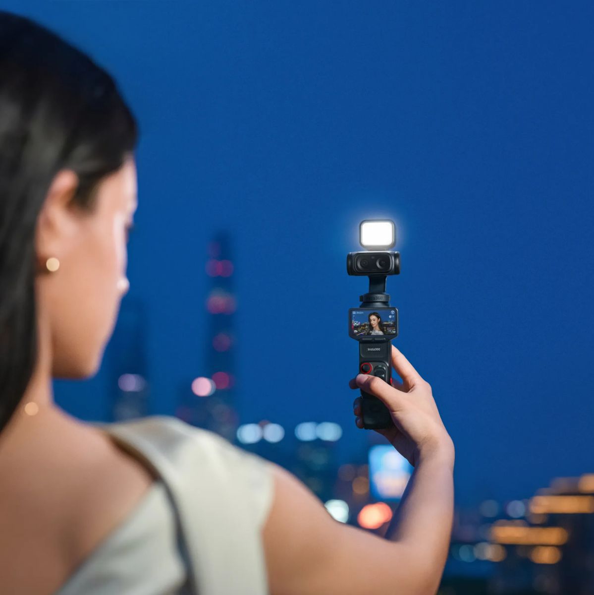 Insta360 Fill Light For Luna Ultra (Black) - image 4 of 5