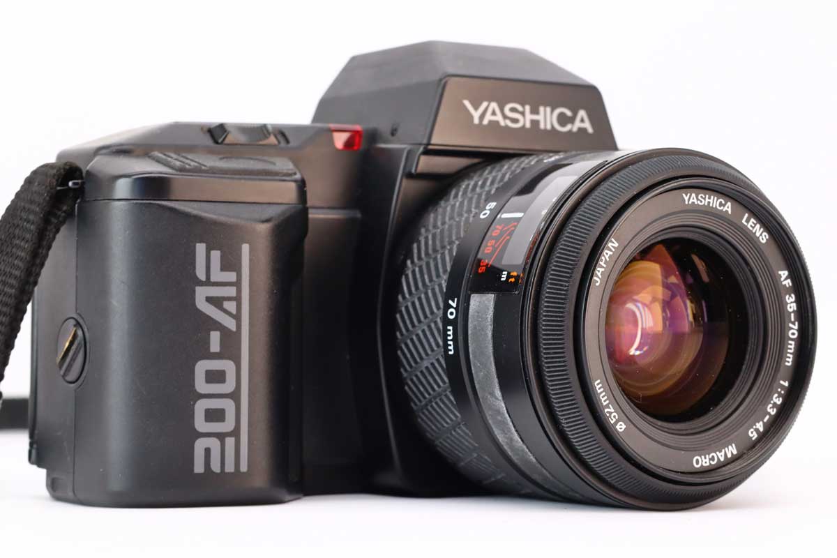 Yashica 200-AF 35-70mm 1:3,3-4,5 – Hard to Find Camera Store