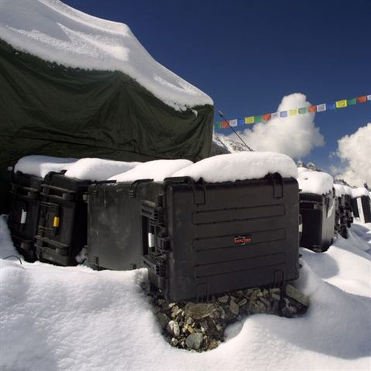 Explorer Cases 5140 Case Trolley Black Foam 581x381x455 - image 5 of 5