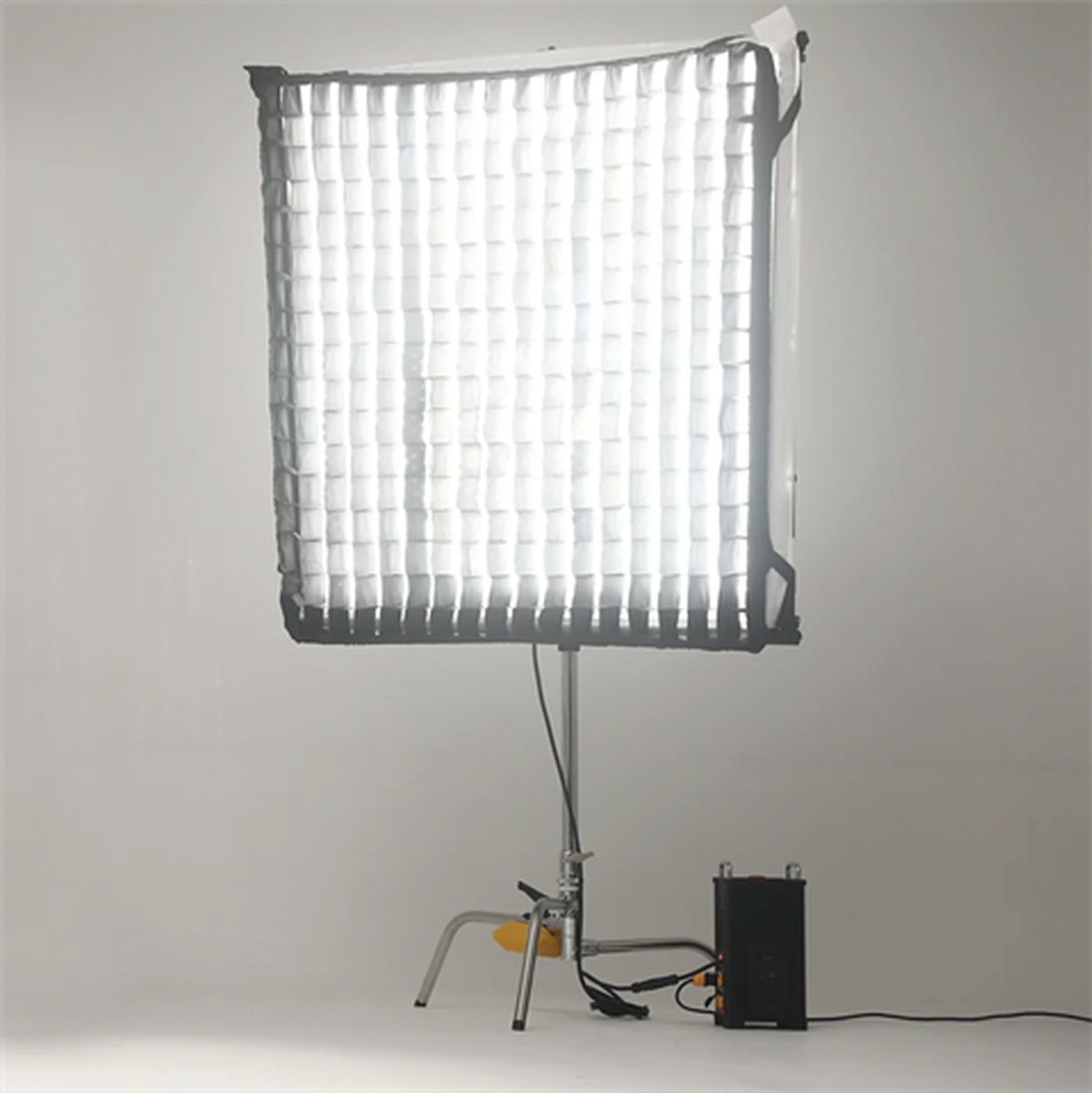 Falcon Eyes RGB LED Panel RX-7120 III-K1 116x117 cm 680W - image 2 of 5
