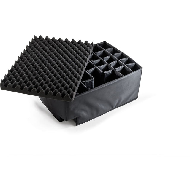 B&W Divider System Outdoor.cases 6800