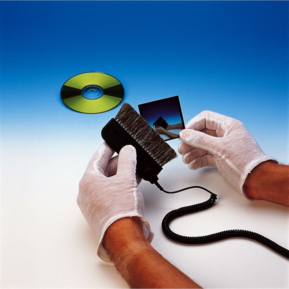 Kaiser Kinetronics Wisk Anti-Static Brush SW-060 60mm (2.4) - image 4 of 5