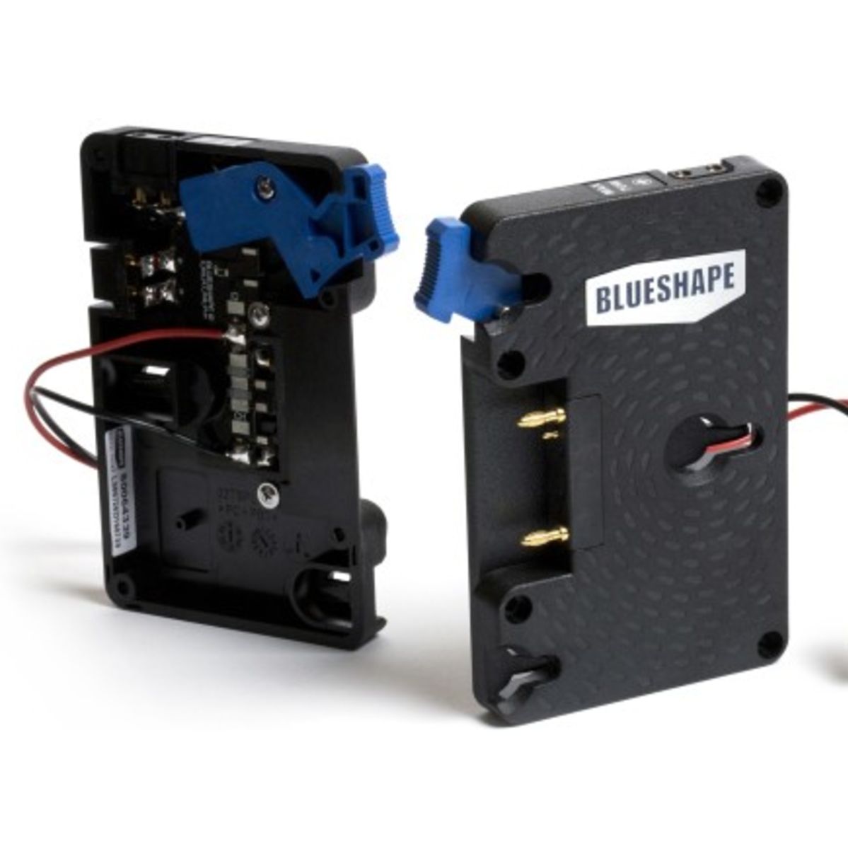 BLUESHAPE 3STUD Plate Adaptor w/ 2 Outputs (D-Tap) - image 2 of 3