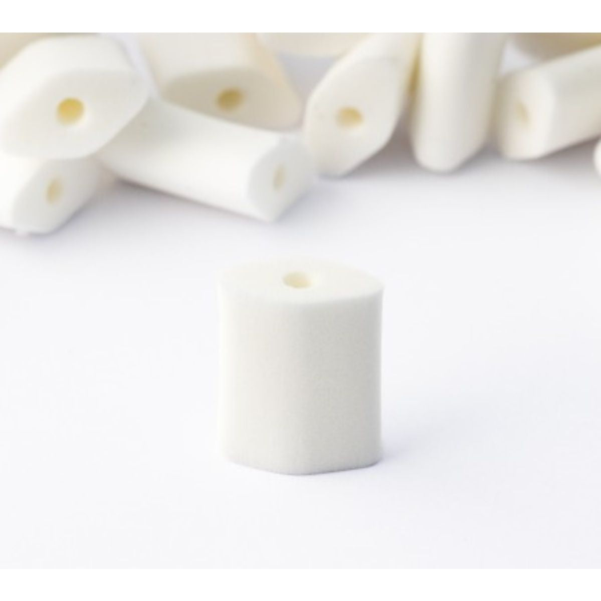 Hide-a-mic Foam-O's Regular 16 Universal Foam Microphone Mounts White - image 5 of 5