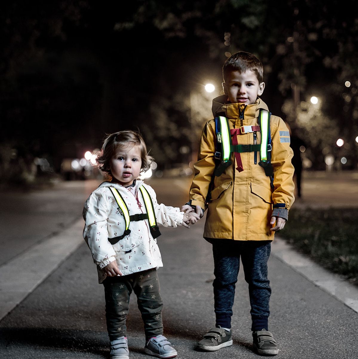 Easypix Streetglow Full Spectrum LED Vest (S/M) - image 5 of 5