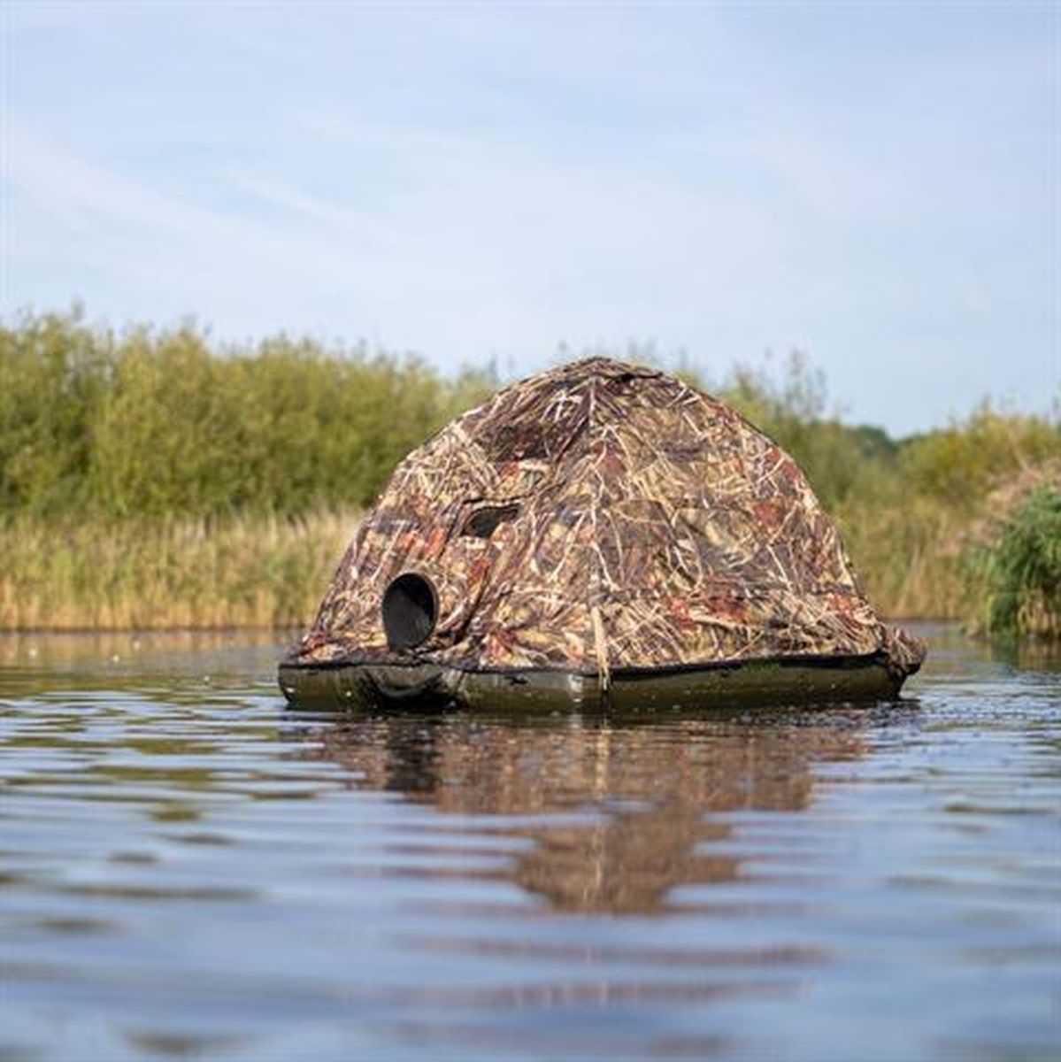 Buteo Photo Gear Floating Hide Grebe