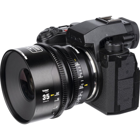 7Artisans Dream Kit 35/50/75mm T1.5 + Case - L-Mount - image 4 of 5
