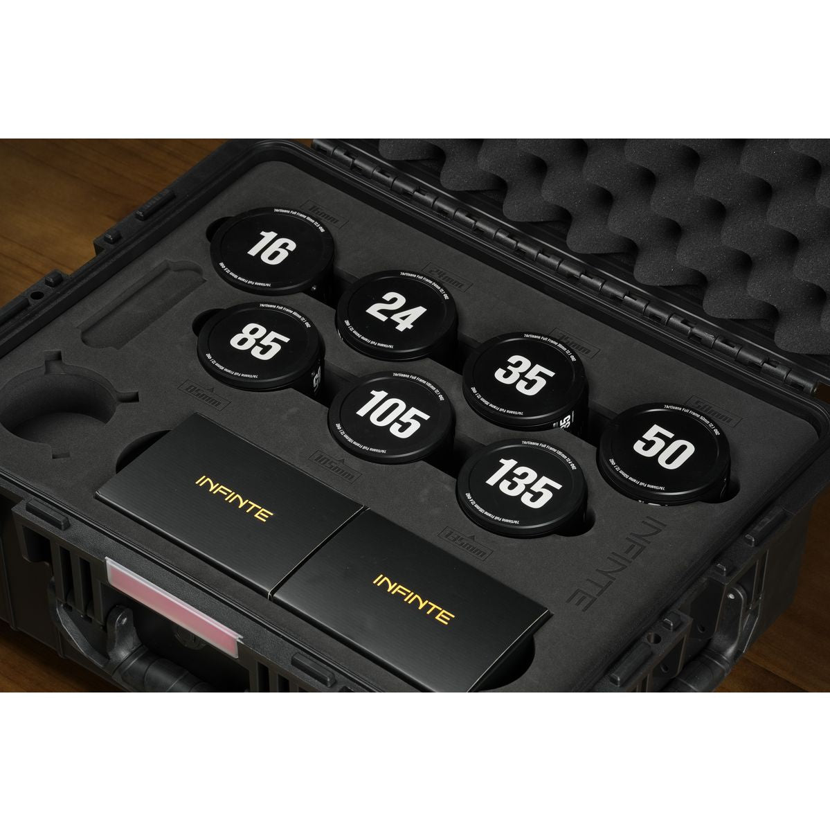 7Artisans Infinte Cinema Kit 7 Lenses + Case Black EF-Mount
