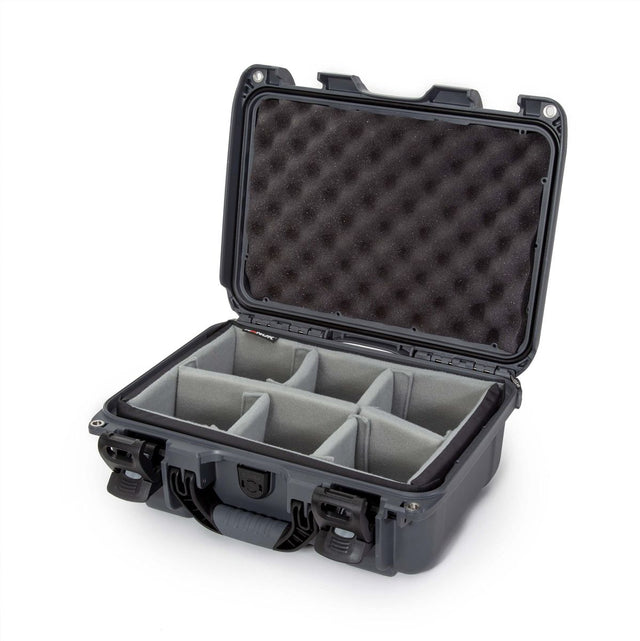 Nanuk Case w/ Padded Divider Graphite Interior 351x236x157mm