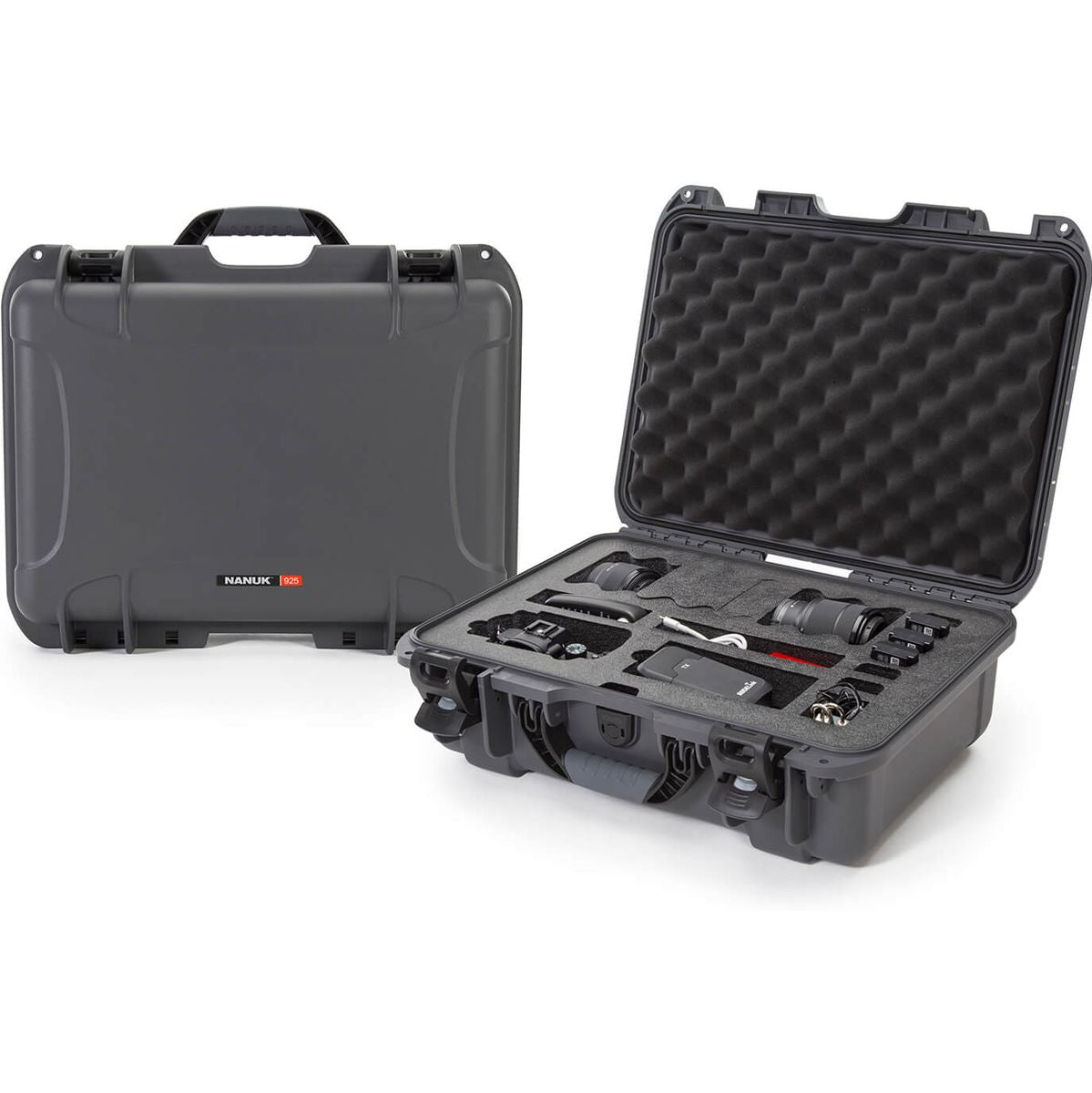 Nanuk Case w/ Foam For 1 Body DSLR Graphite Interior 432x300x163mm