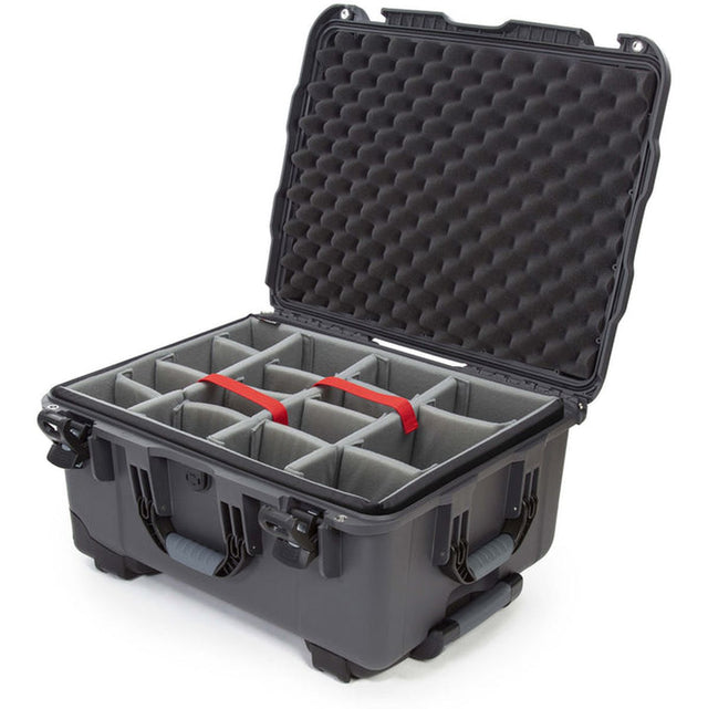 Nanuk Case w/ Padded Divider Graphite Interior 521x389x257mm