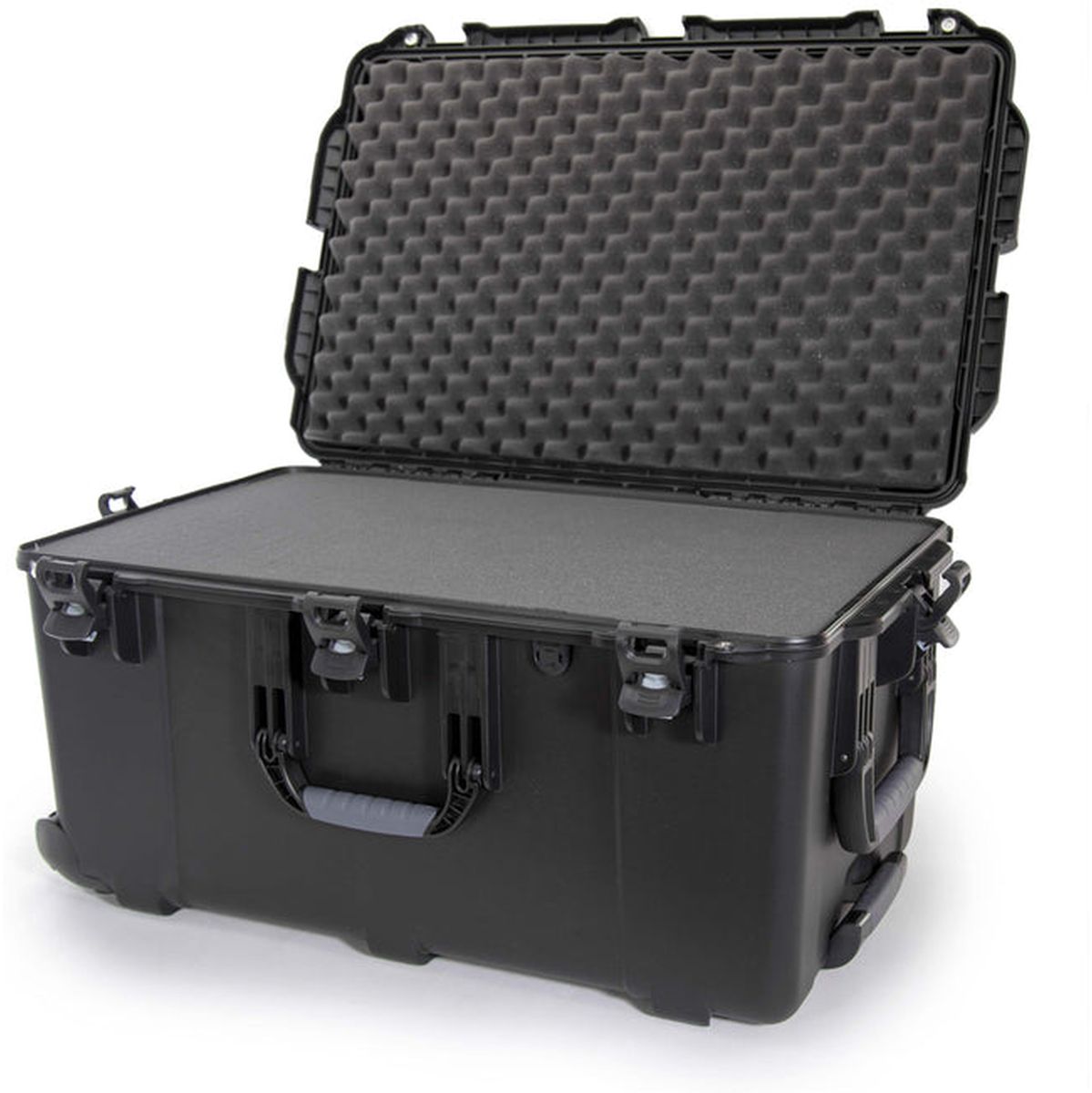 Nanuk Case w/ Foam Black Interior 737x457x356mm